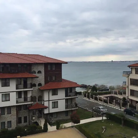 شقة Bademite Beachfront