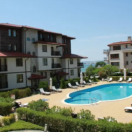 شقة Bademite Beachfront